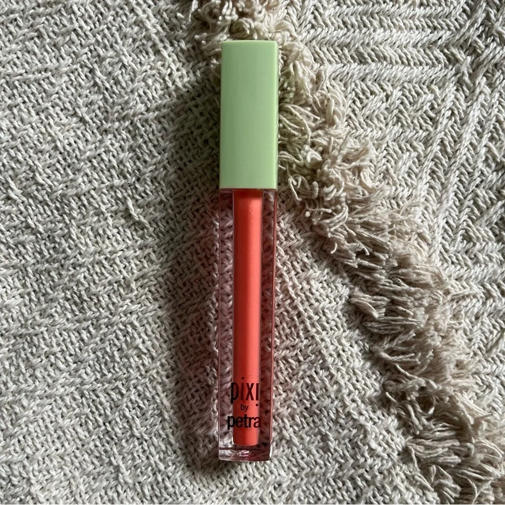 PIXI BY PETRA LipLift Max Glossy Lip Plumper in Sweet Nectar